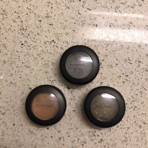 Set of 3 MAC eyeshadows